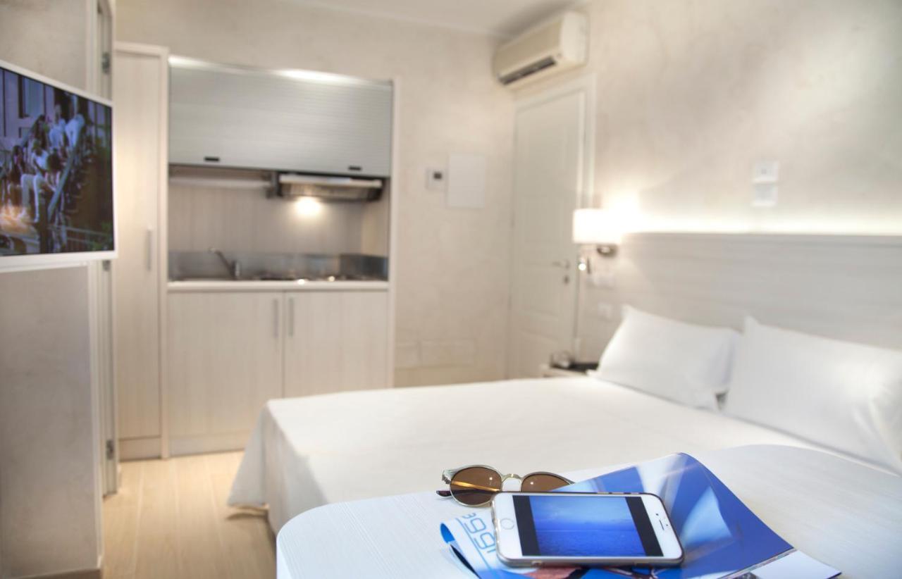 Marina Beach Aparthotel Rimini Bagian luar foto