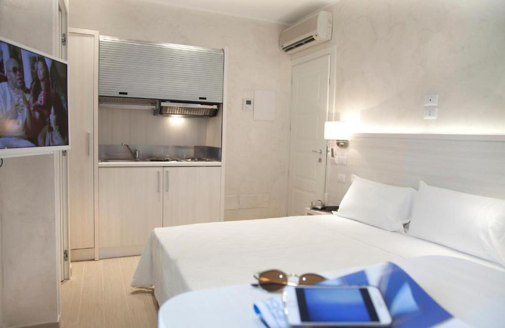 Marina Beach Aparthotel Rimini Bagian luar foto